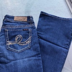 Seven7 Jeans